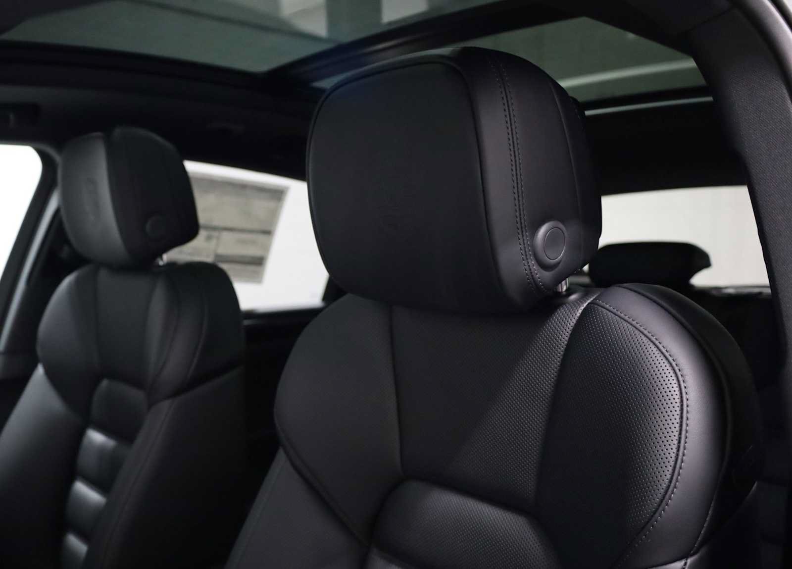 New 2026 Porsche Macan S AWD/4WD image 19