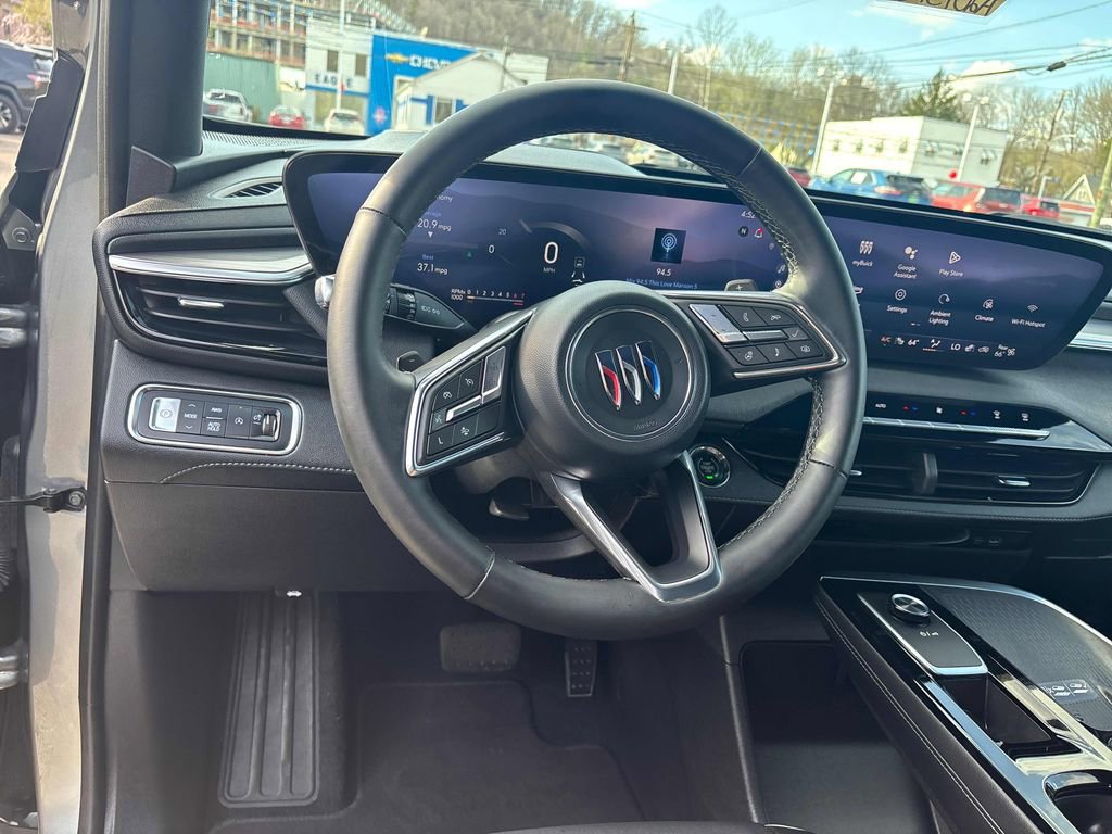 Used 2025 Buick Enclave Preferred image 14