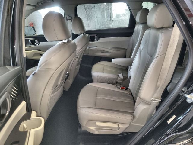 Used 2023 Kia Sorento EX image 22