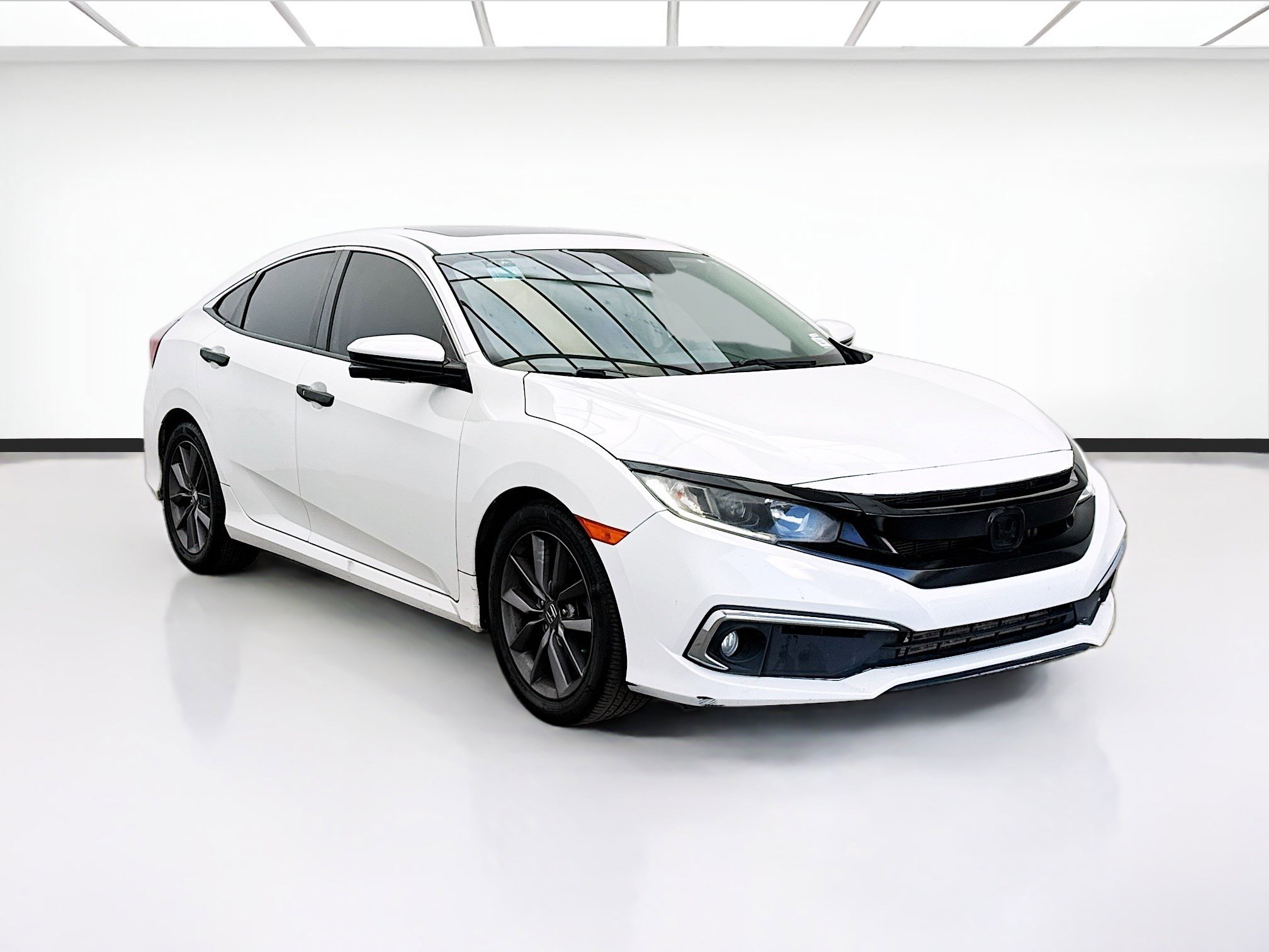 Used 2019 Honda Civic EX image 3
