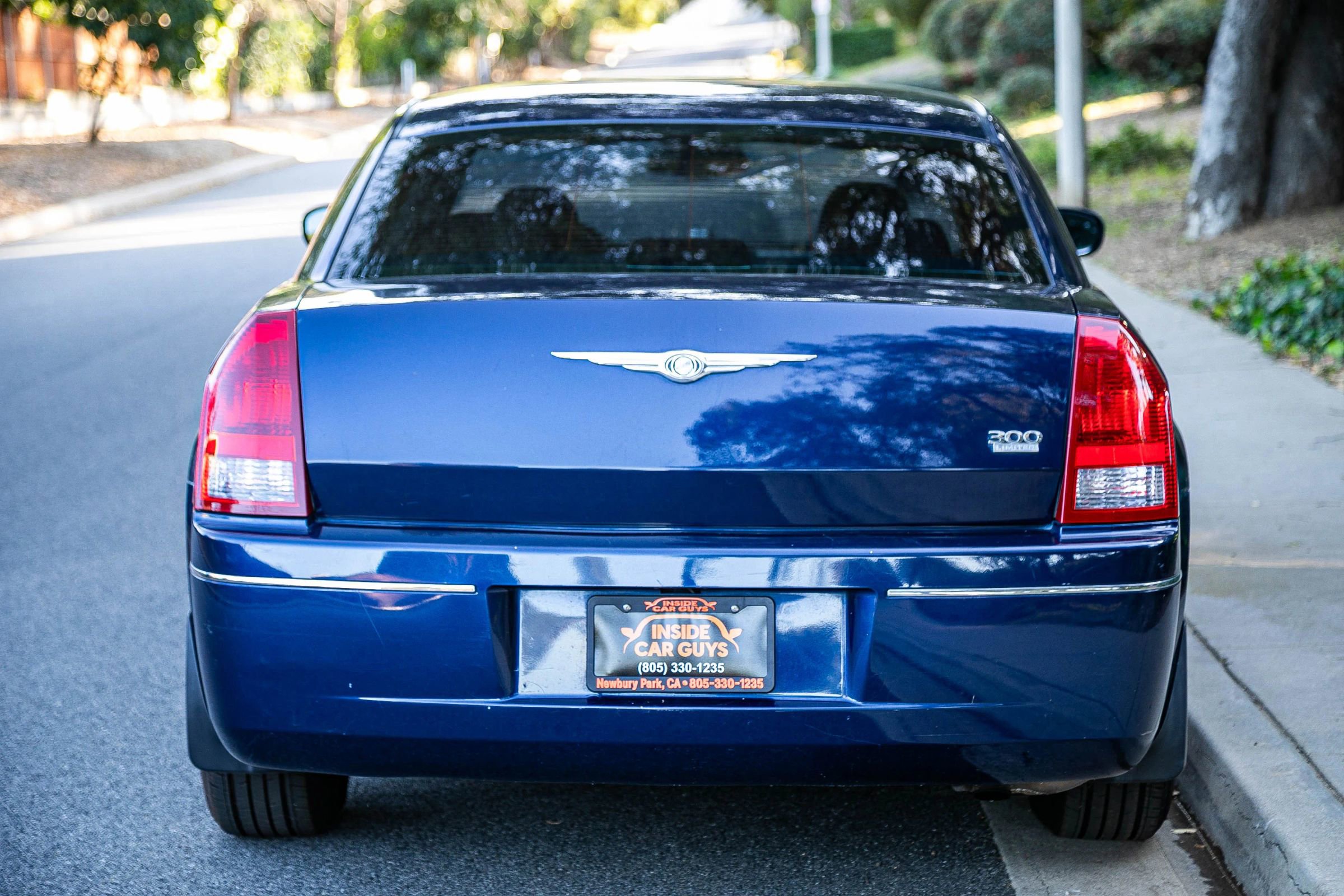 Used 2005 Chrysler 300 Touring RWD image 5