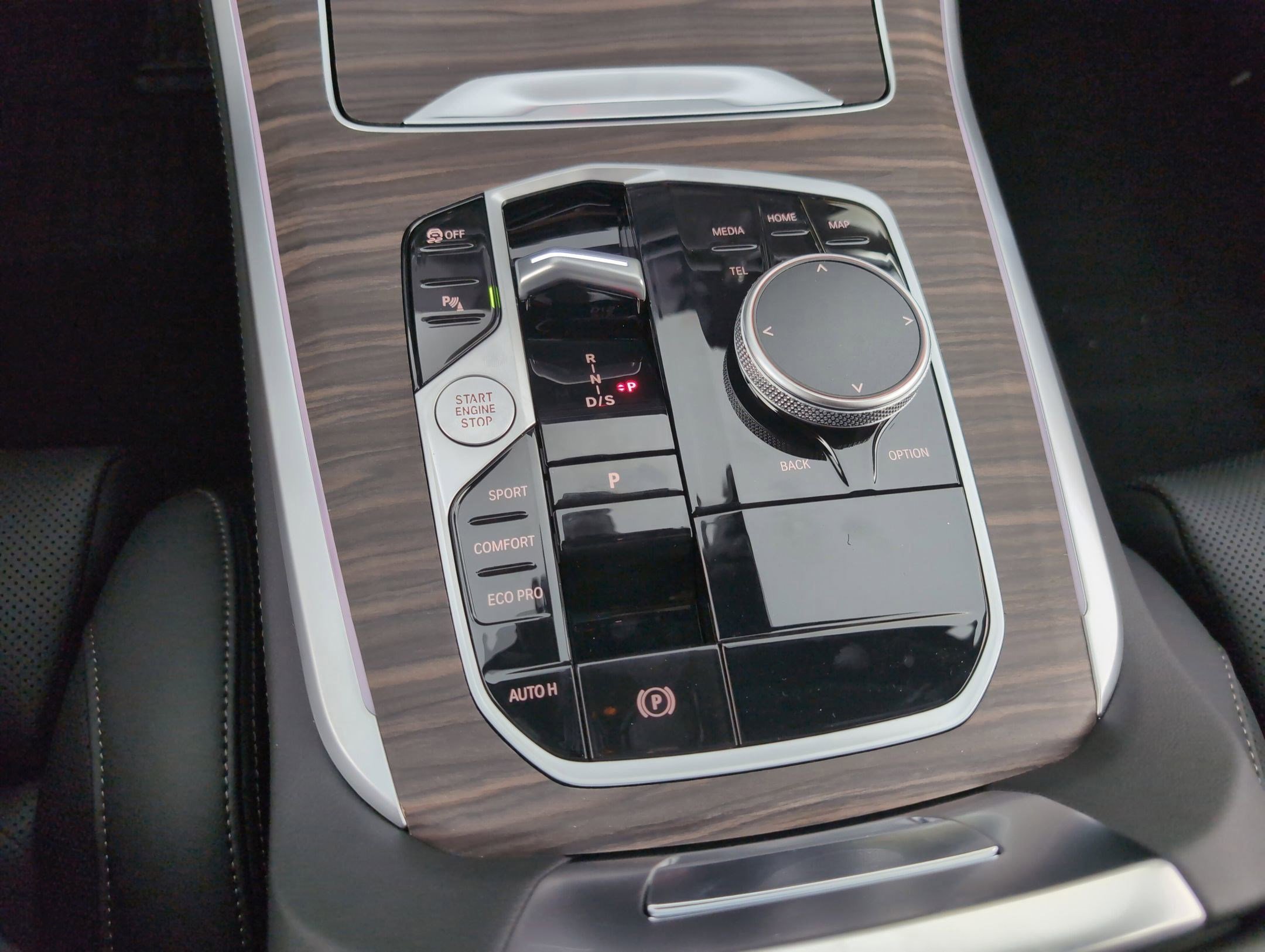 Used 2026 BMW X5 sDrive40i w/ Premium Package image 15