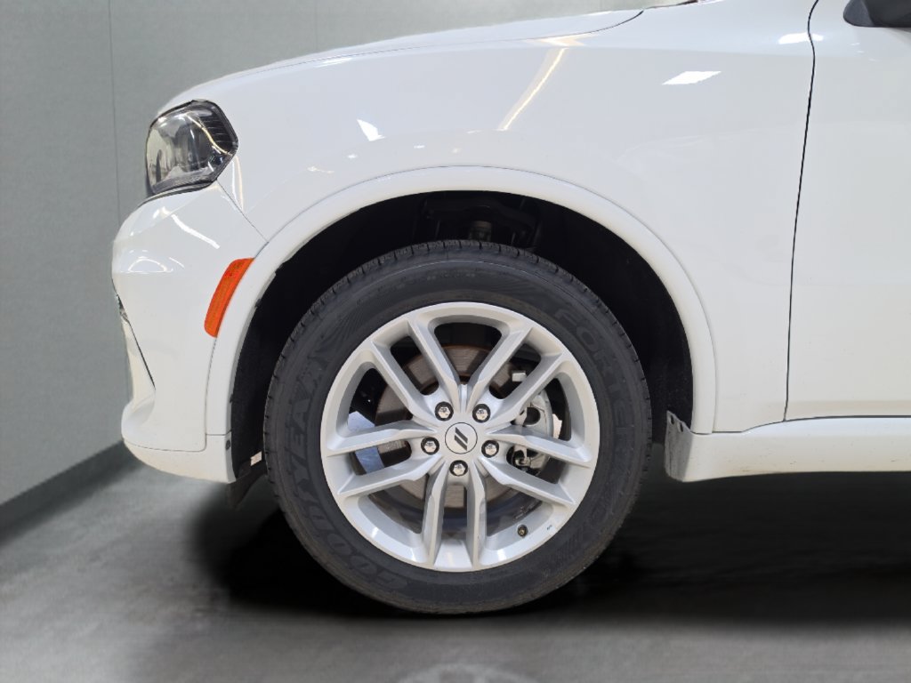 Certified 2025 Dodge Durango GT AWD/4WD image 11