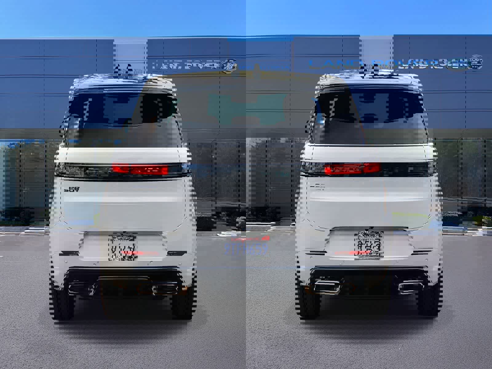 Used 2024 Land Rover Range Rover Sport Dynamic SE image 5