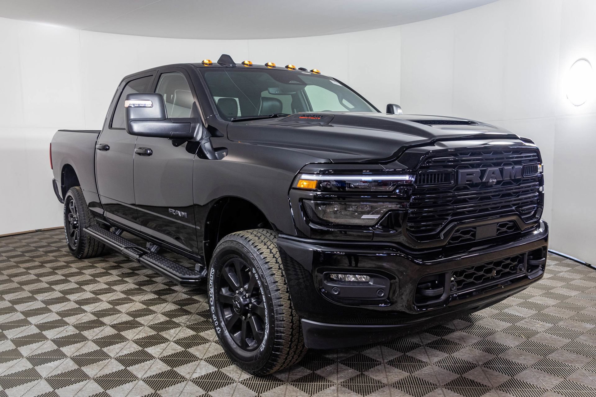 New 2026 RAM 2500 Laramie w/ Night Edition AWD/4WD image 12