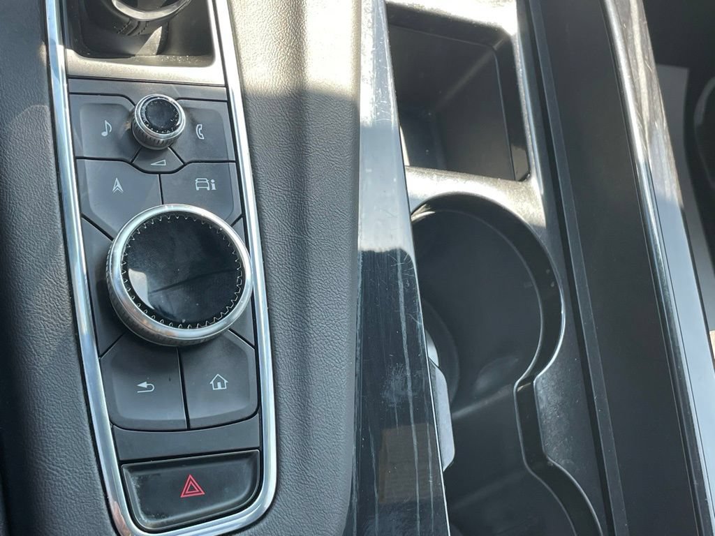 Used 2024 Cadillac Escalade Sport w/ LPO, ONYX Package AWD/4WD image 43