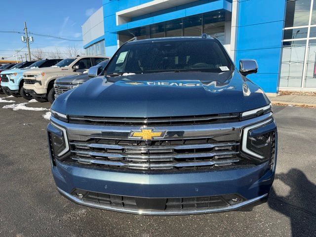 New 2026 Chevrolet Suburban Premier AWD/4WD image 2