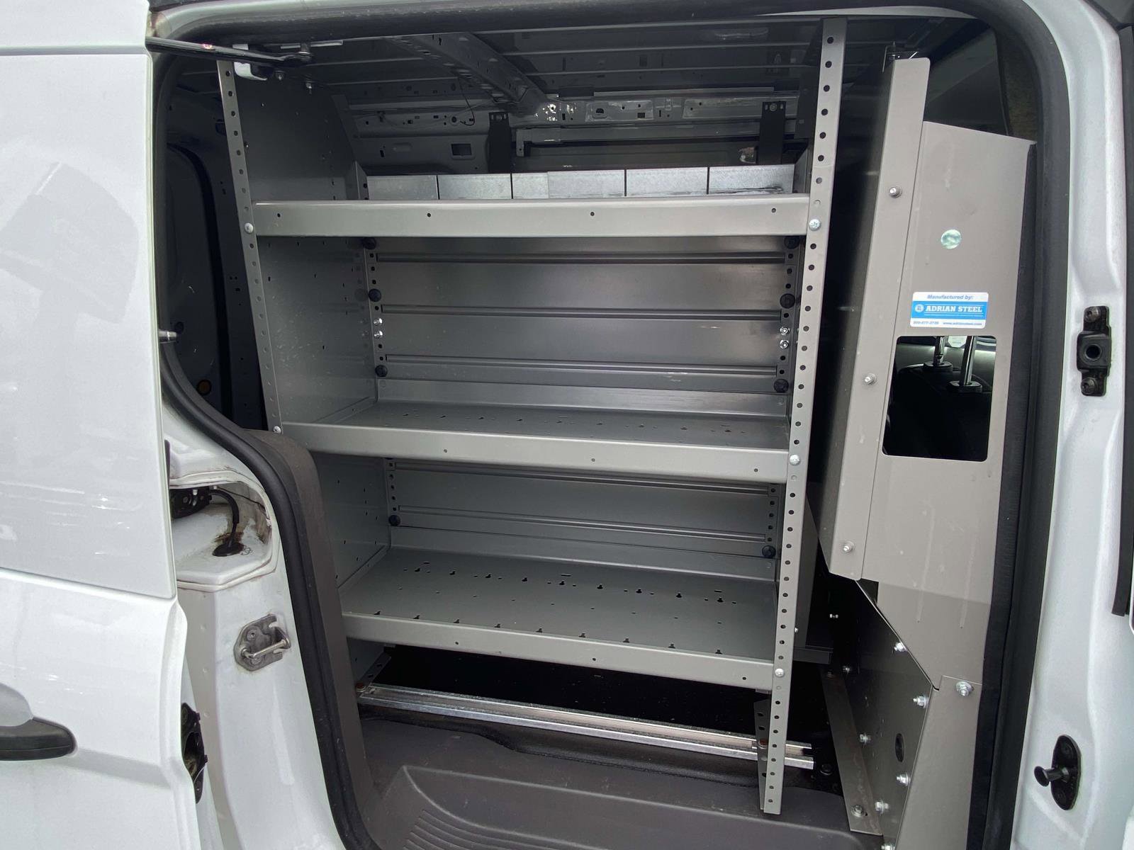 Used 2019 Ford Transit Connect XL image 9