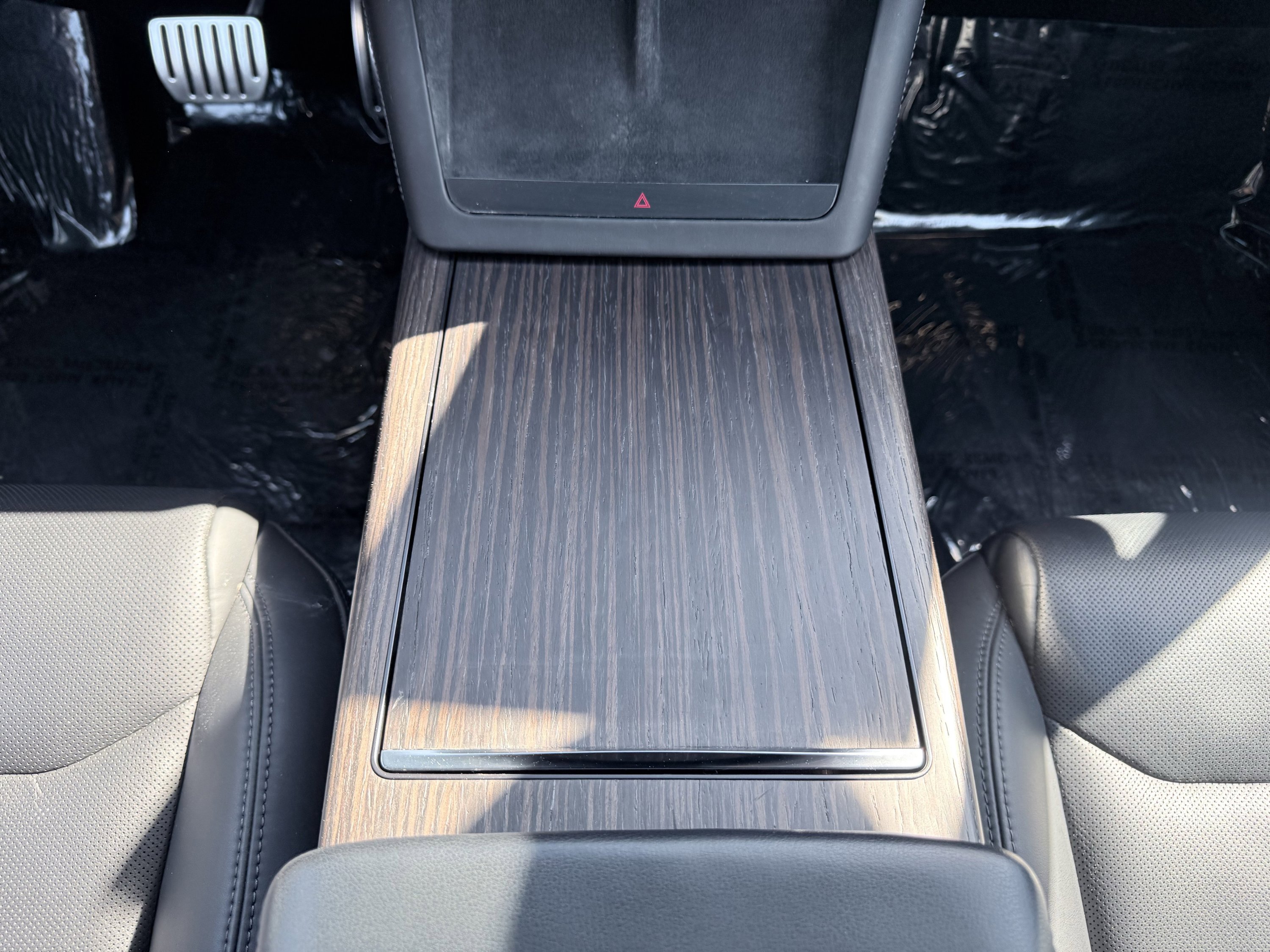 Used 2023 Tesla Model X image 64