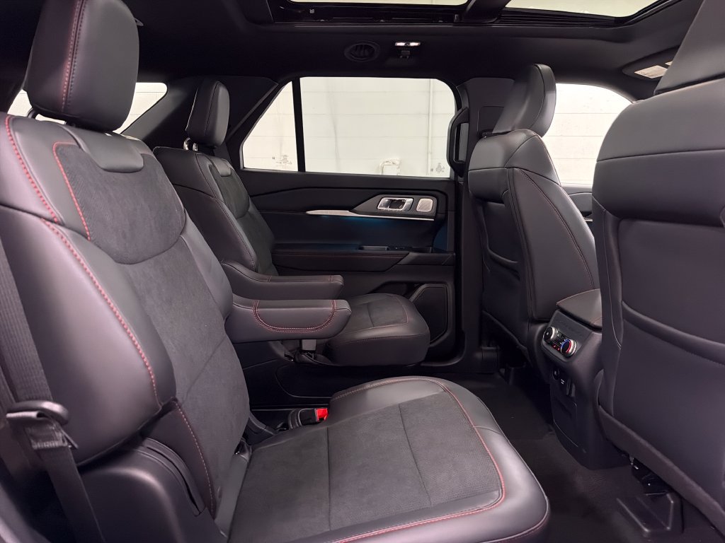 New 2027 Ford Explorer ST w/ Sun And Sound Package AWD/4WD image 30