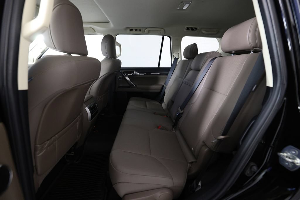 Used 2023 Lexus GX 460 Premium w/ Premium Plus Package AWD/4WD image 15