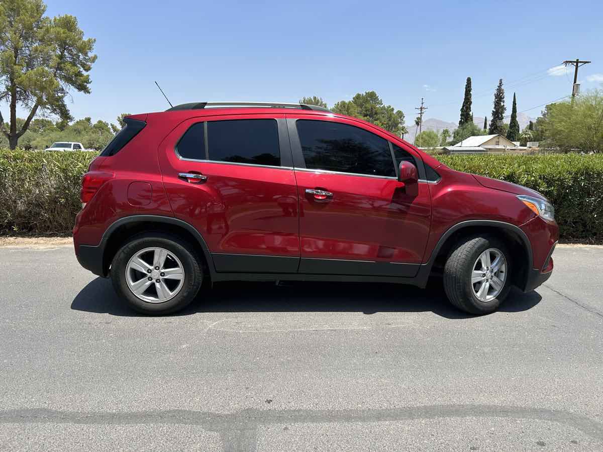 Used 2019 Chevrolet Trax LT w/ Driver Confidence Package FWD image 5