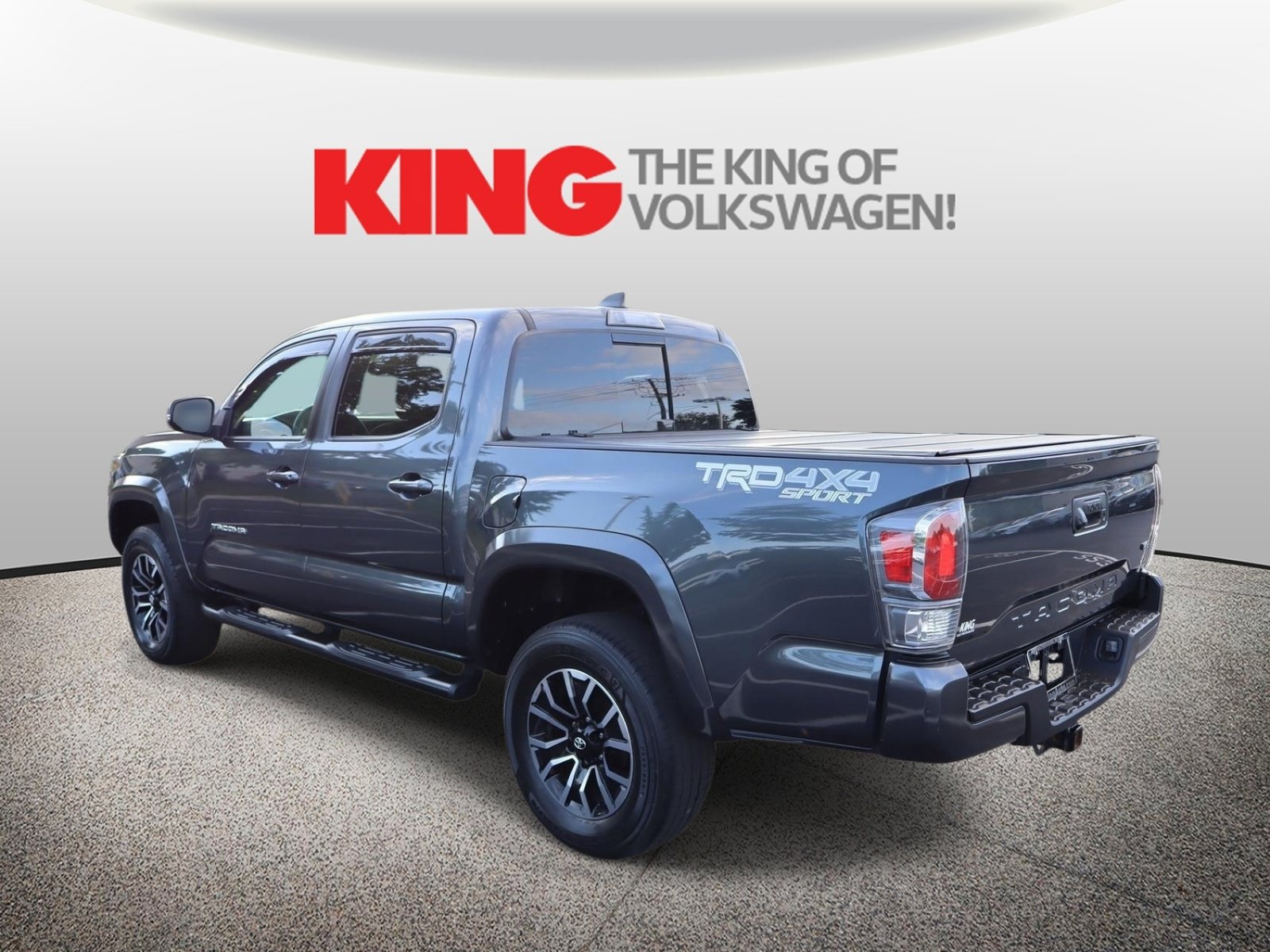 Used 2023 Toyota Tacoma TRD Sport AWD/4WD image 6