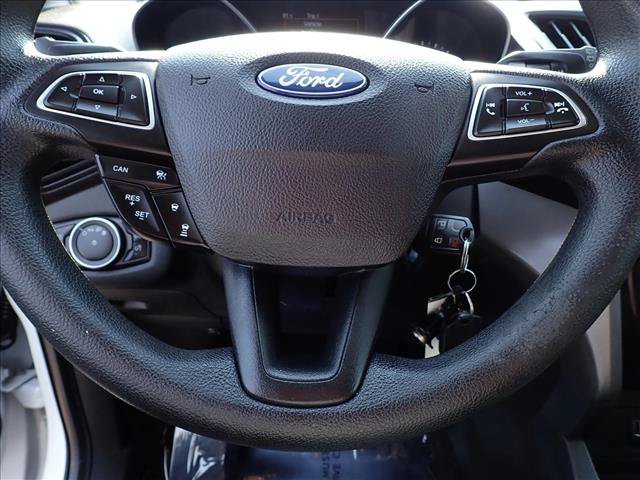 Used 2018 Ford Escape SE w/ Ford Safe & Smart Package AWD/4WD image 16