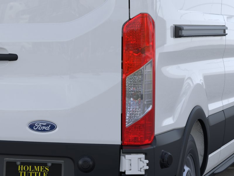 New 2026 Ford Transit 250 148 Medium Roof image 21