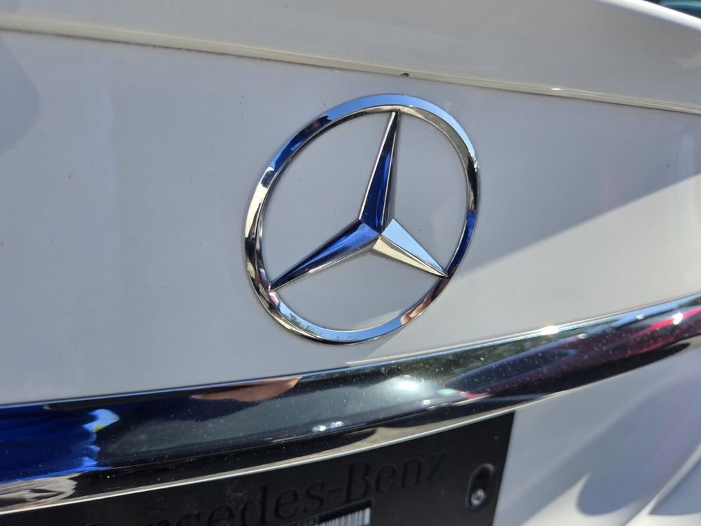 Used 2018 Mercedes-Benz C 300 Sedan image 8