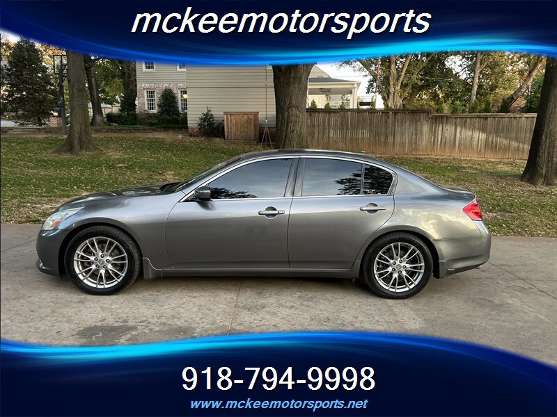 Used 2012 INFINITI G37 Journey w/ Premium Pkg