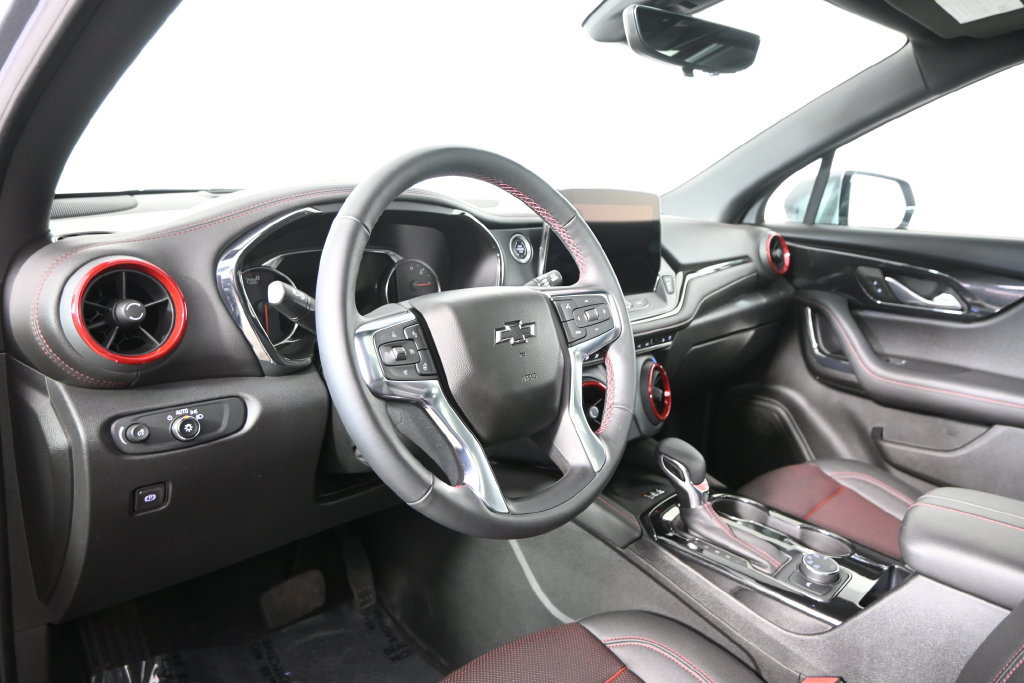 Used 2023 Chevrolet Blazer RS w/ Driver Confidence II Package AWD/4WD image 22