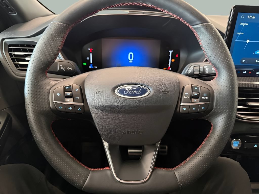 Used 2024 Ford Escape ST-Line w/ Tech Pack #1 AWD/4WD image 18