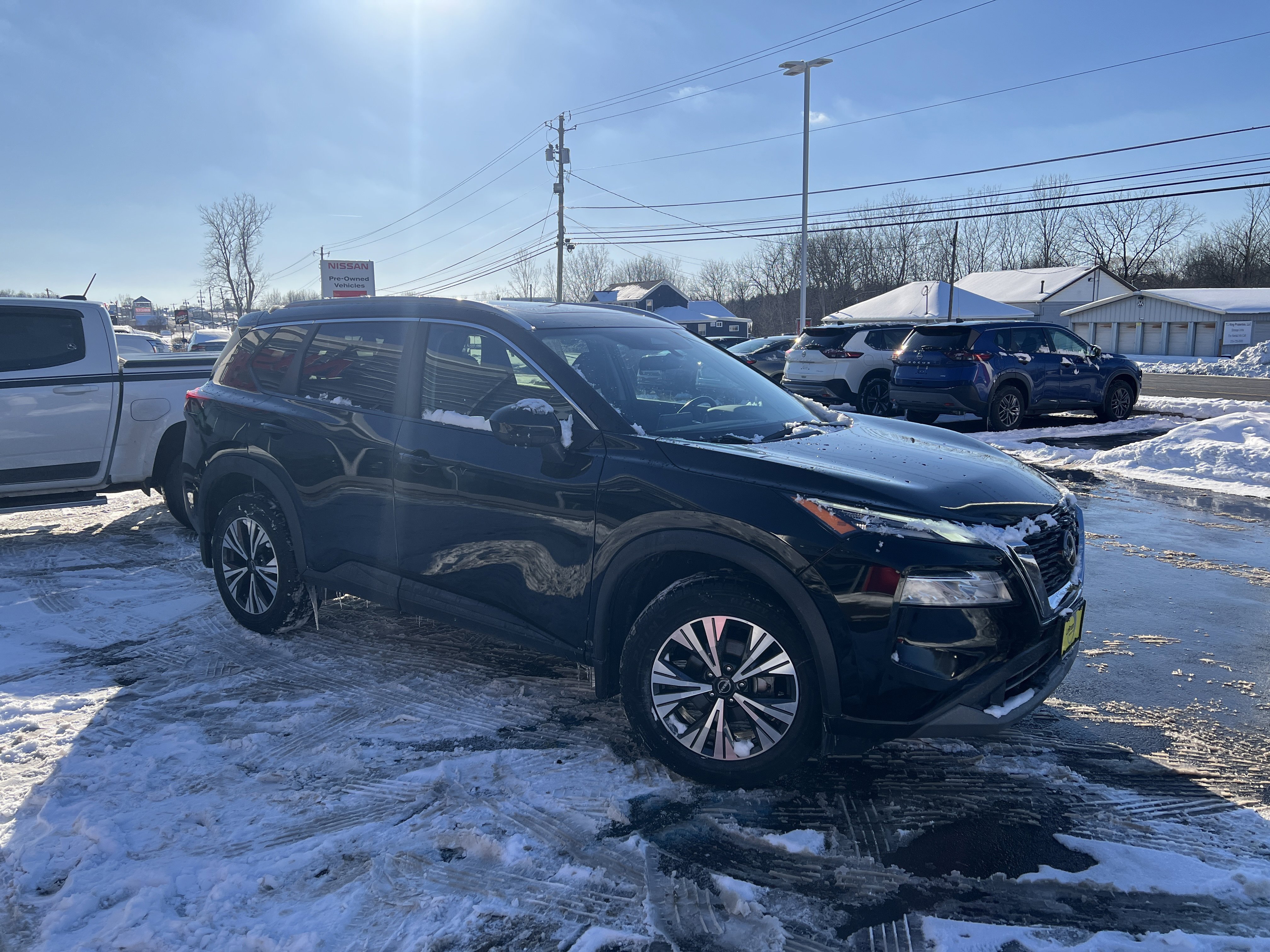 Certified 2023 Nissan Rogue SV w/ SV Premium B Package image 13