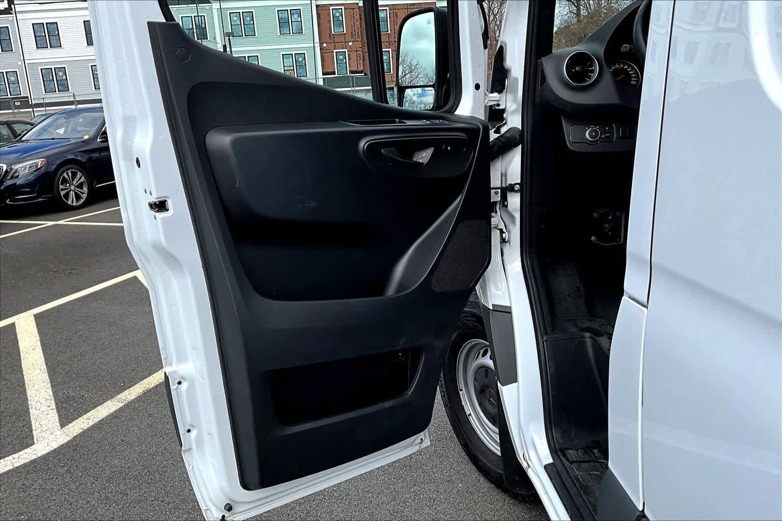 Certified 2025 Mercedes-Benz Sprinter 2500 image 21