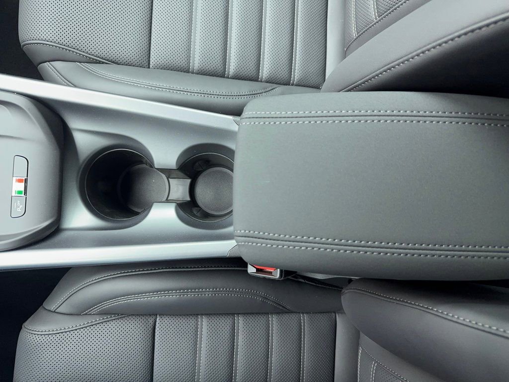 New 2025 Alfa Romeo Tonale w/ Premium Package image 31