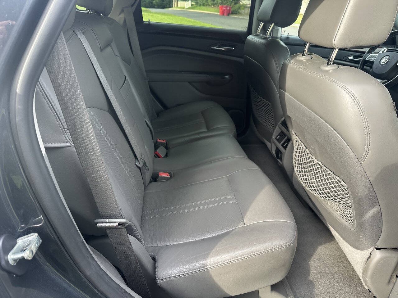 Used 2012 Cadillac SRX Luxury FWD image 13
