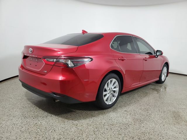 Used 2024 Toyota Camry LE FWD image 5