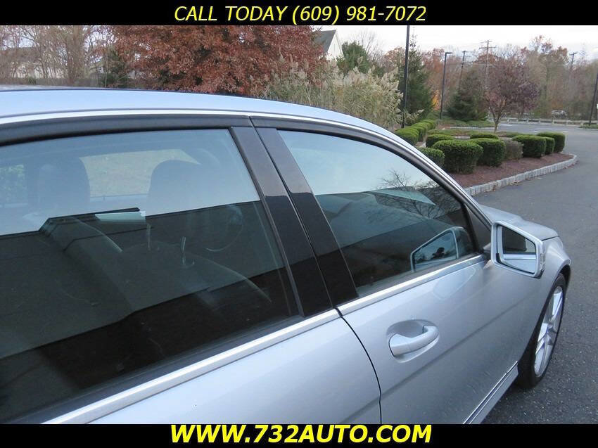 Used 2010 Mercedes-Benz C 300 Sedan image 17