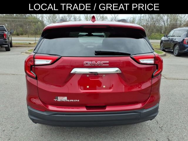 Used 2022 GMC Terrain SLE w/ Driver Convenience Package image 16