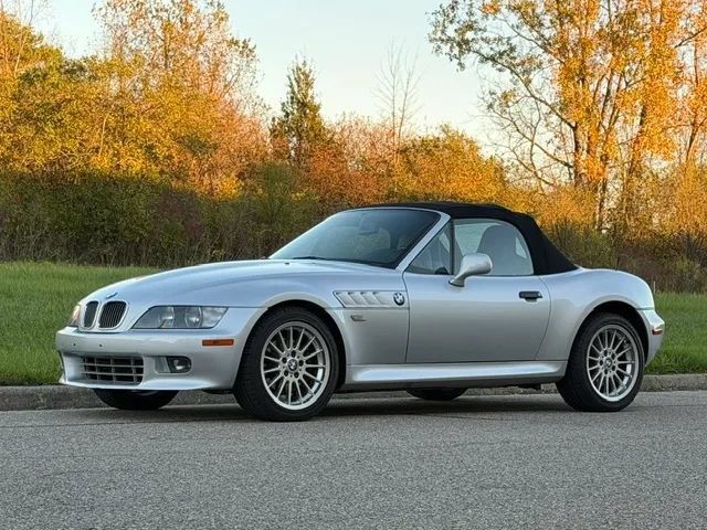 Used 2002 BMW Z3 3.0i RWD image 8