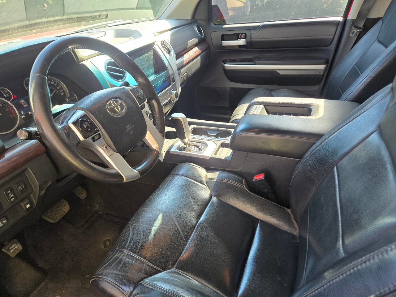 Used 2014 Toyota Tundra Limited w/ Limited Premium Package image 17