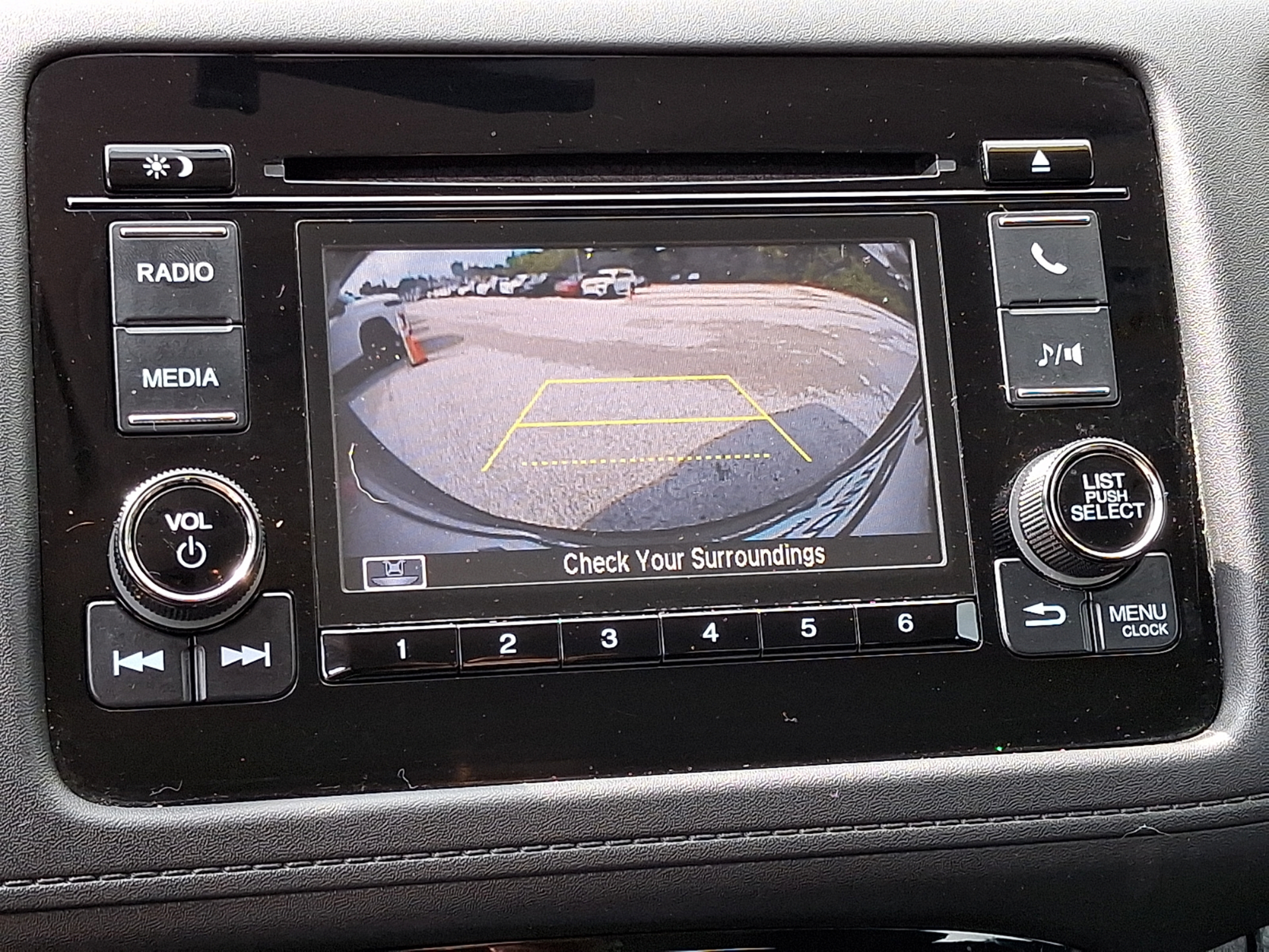 Used 2021 Honda HR-V LX image 18