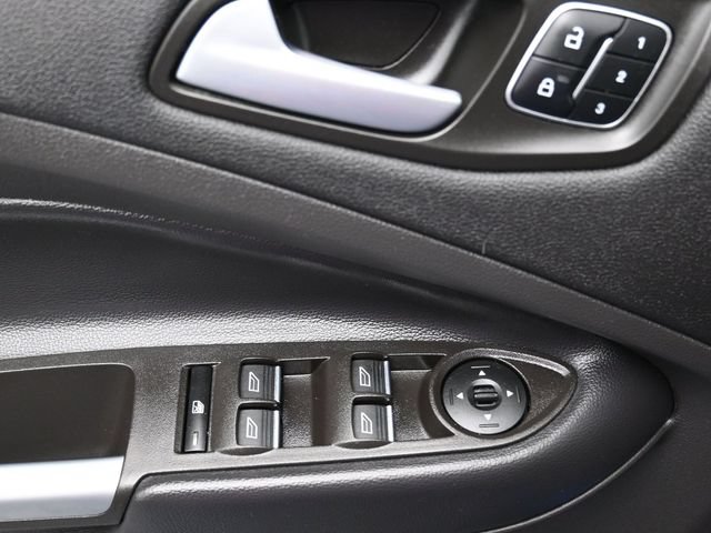 Used 2019 Ford Escape Titanium FWD image 13