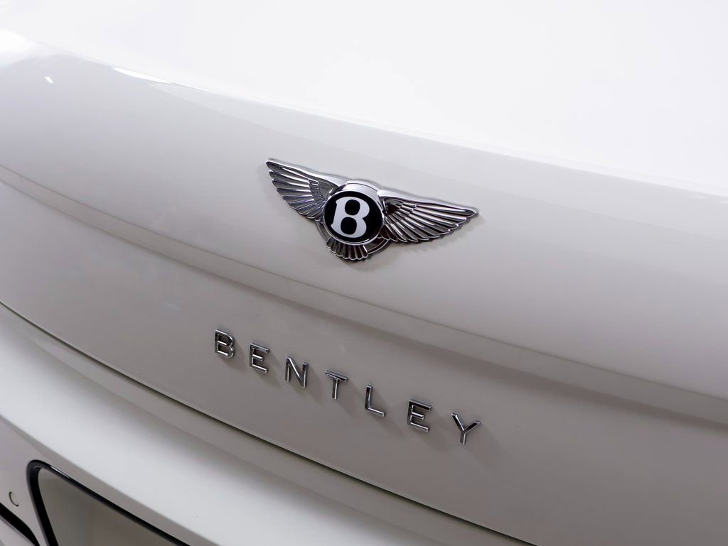 Used 2024 Bentley Flying Spur V8 image 57