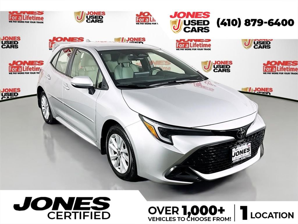 Certified 2025 Toyota Corolla SE image 1