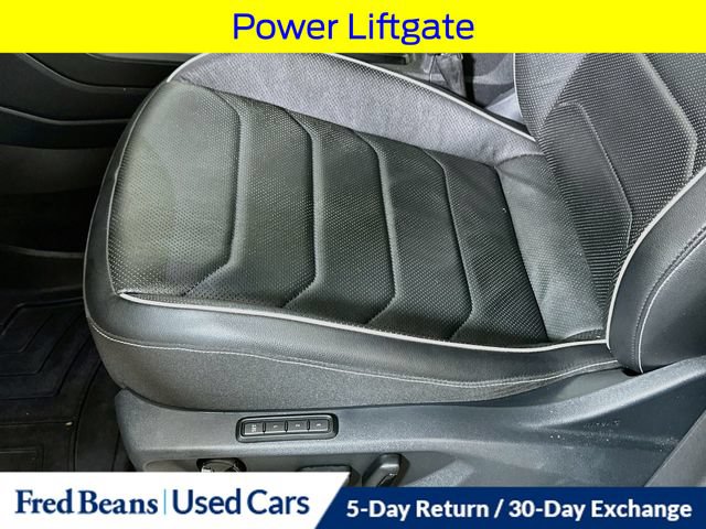 Used 2023 Volkswagen Tiguan SEL R-Line AWD/4WD image 25