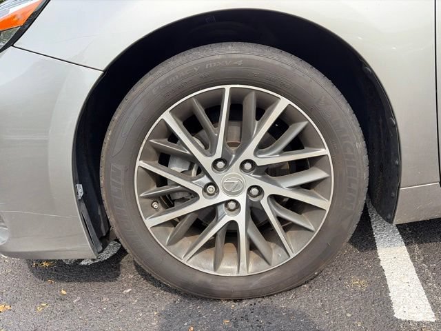 Used 2016 Lexus ES 350 w/ Premium Package w/Wood Trim FWD image 11