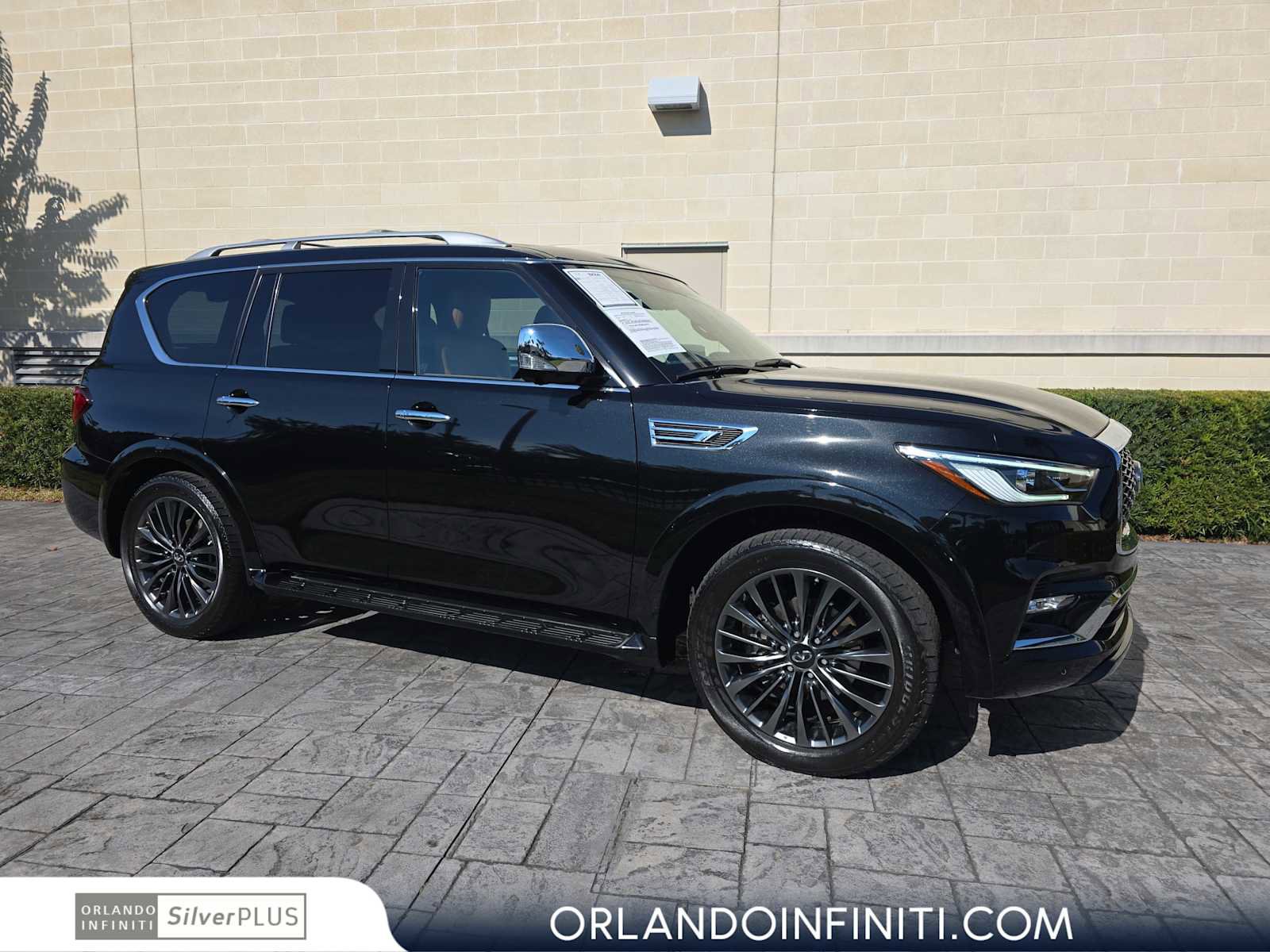 Used 2024 INFINITI QX80 Sensory w/ Cargo Package image 1
