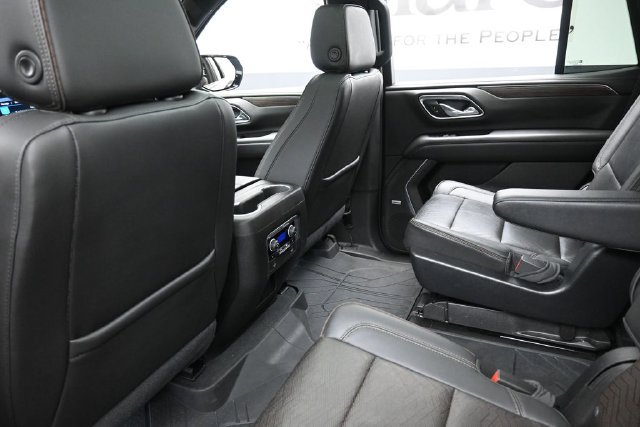 Used 2021 Chevrolet Tahoe High Country w/ Premium Package AWD/4WD image 25
