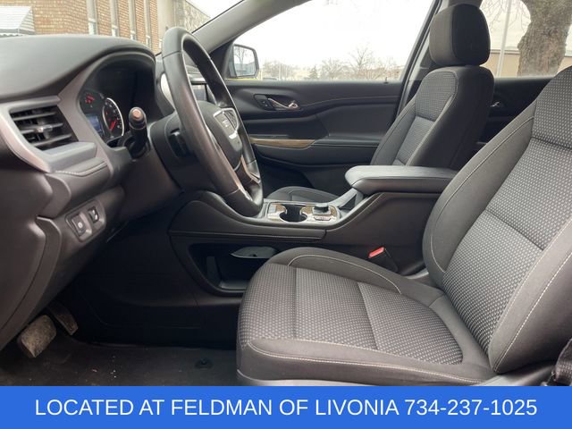 Certified 2023 GMC Acadia SLE w/ Driver Convenience Package image 18