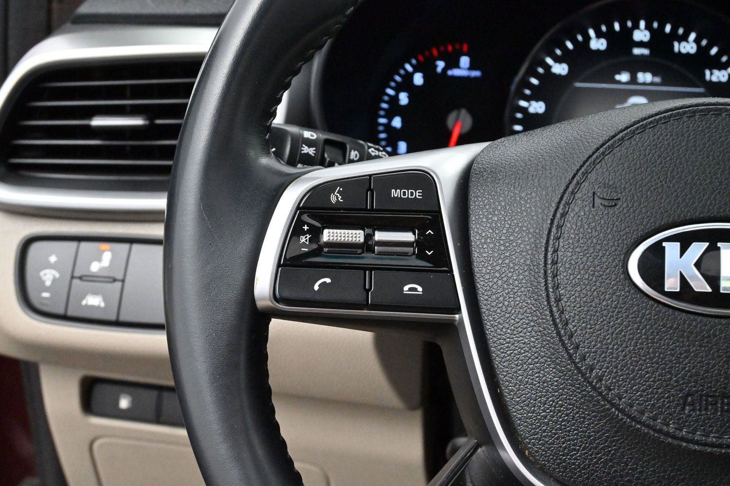 Used 2020 Kia Sorento EX FWD image 16