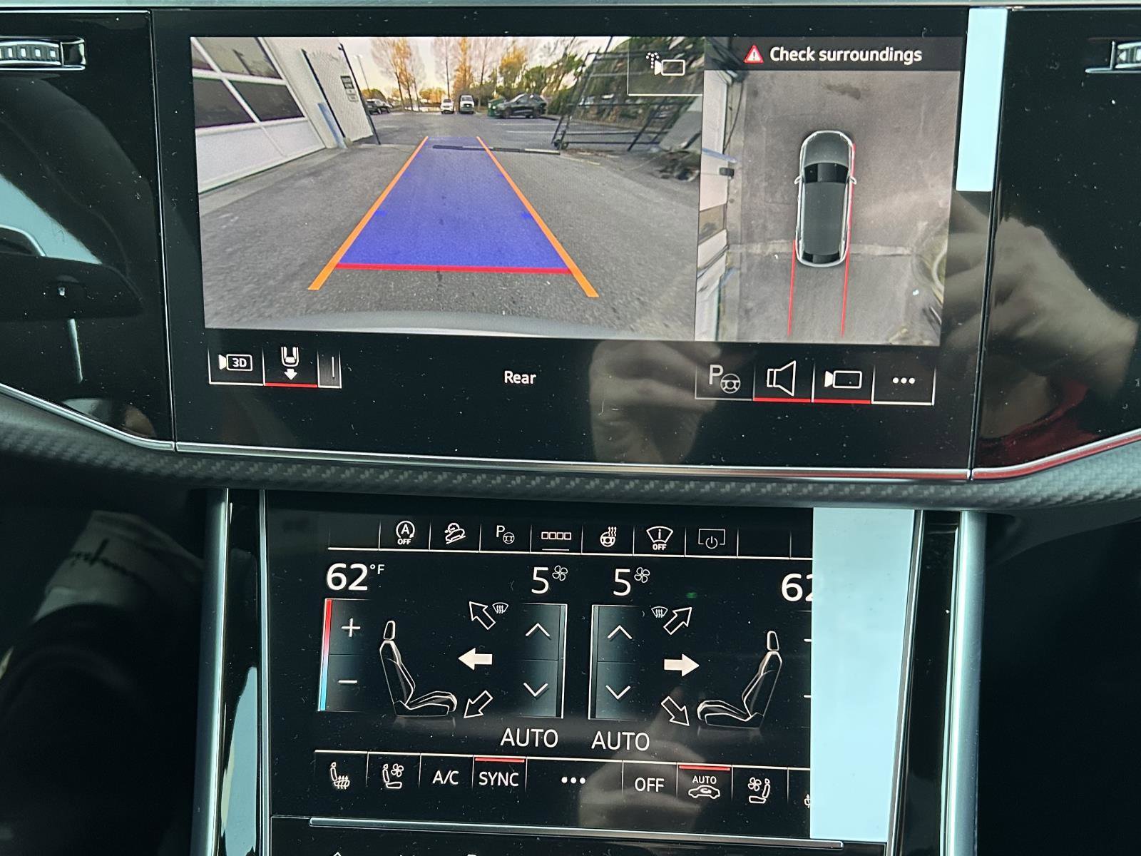 New 2026 Audi RS Q8 performance image 25