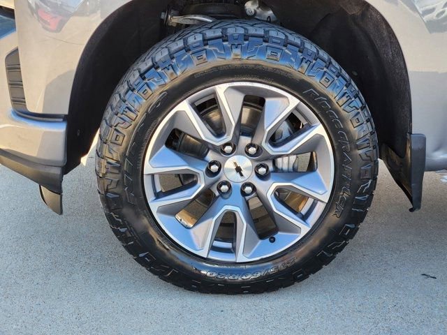 Used 2021 Chevrolet Silverado 1500 RST image 17