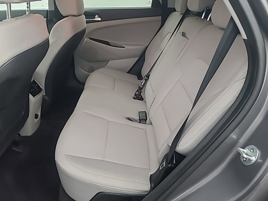 Used 2020 Hyundai Tucson SEL w/ Winter Weather Package image 20
