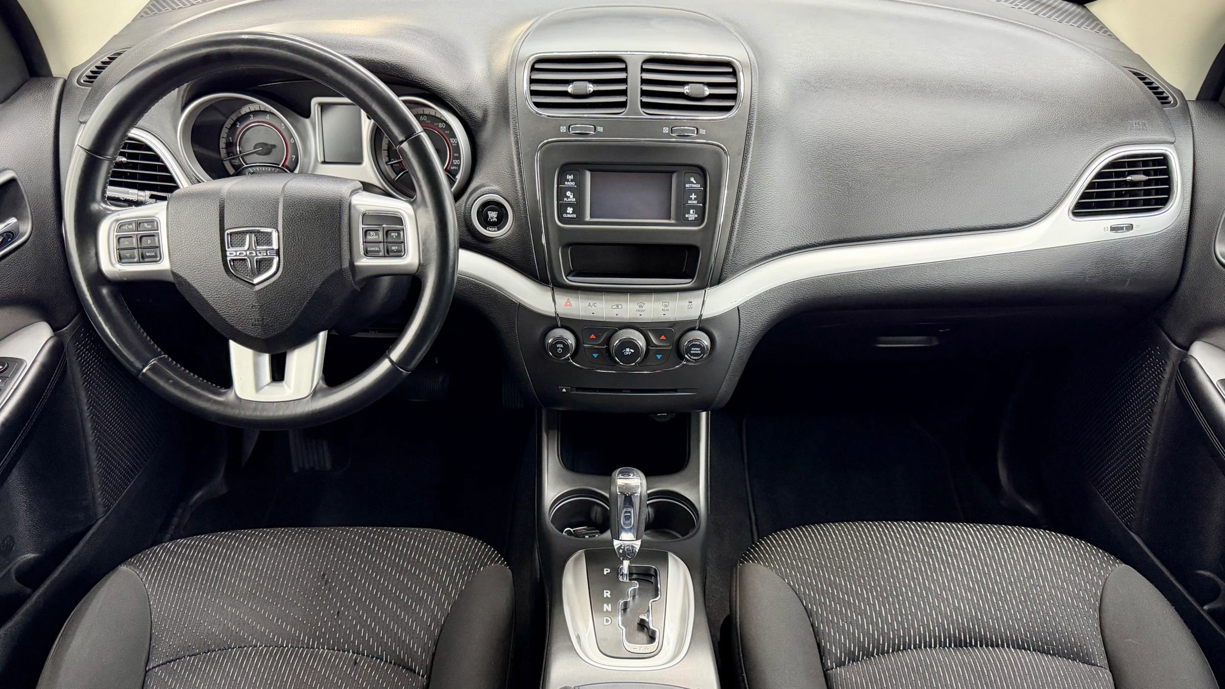 Used 2015 Dodge Journey SXT w/ Flexible Seating Group image 17