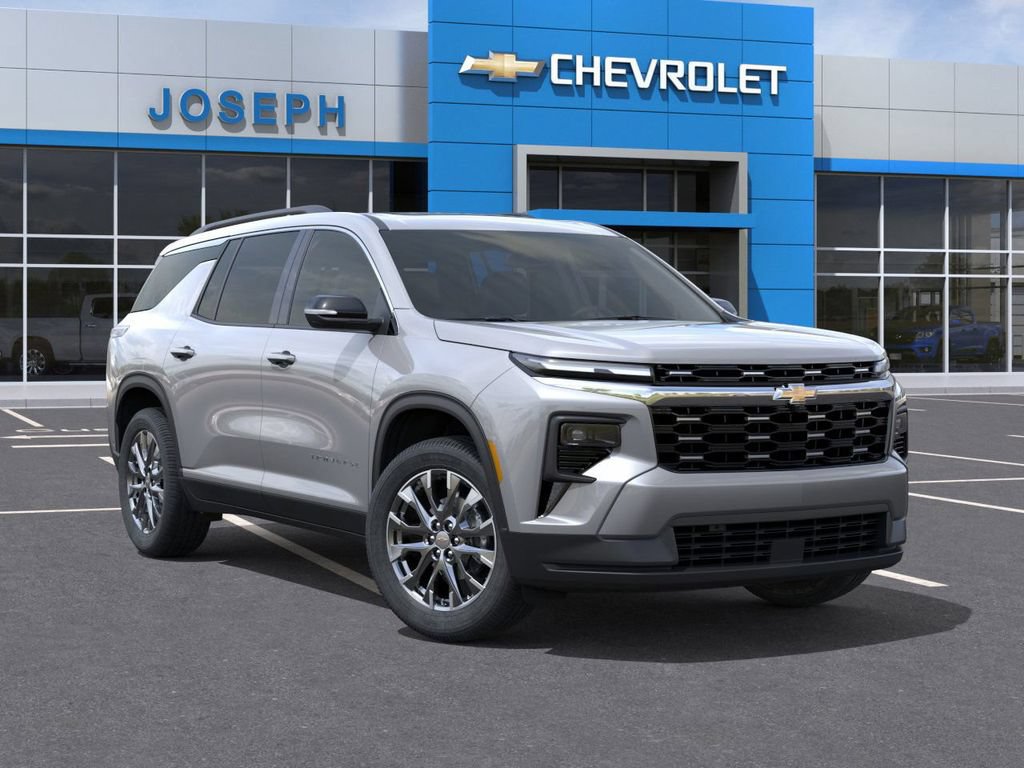 New 2026 Chevrolet Traverse LT w/ Sun and Wheel Package FWD image 7