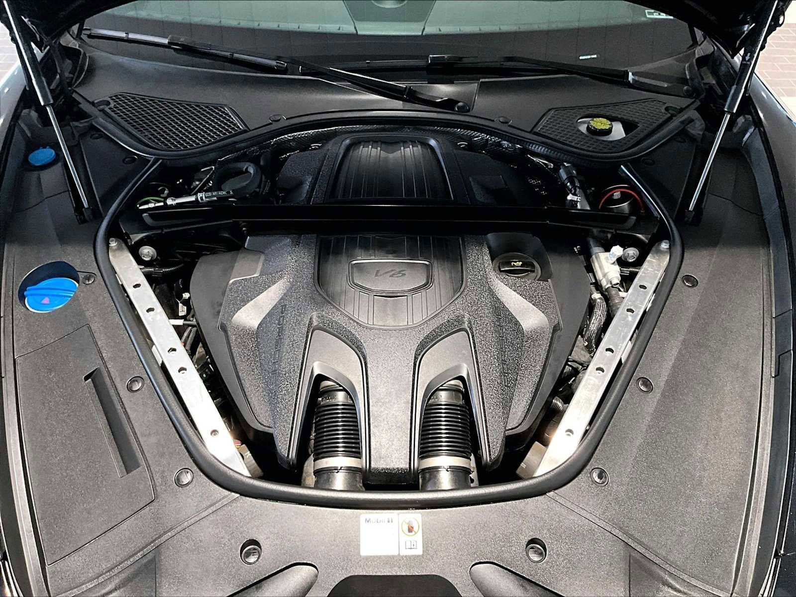 Used 2023 Porsche Panamera 4S image 23