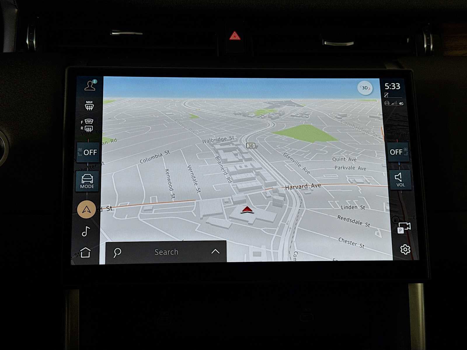 Used 2025 Land Rover Discovery Sport S image 14