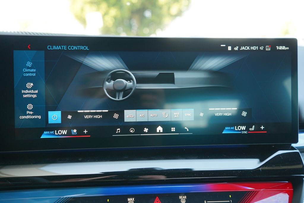 New 2026 BMW M5 w/ Carbon Package AWD/4WD image 18